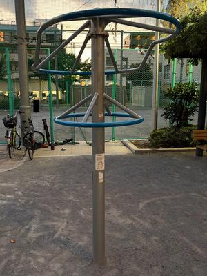 源氏前公園のぶらぶらツリー - サトミ産業 (写真は問い合わせフォームでいただいたもの。2026.08.19)